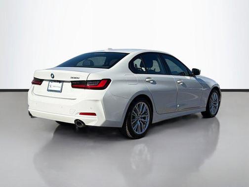 2023 BMW 330 330i