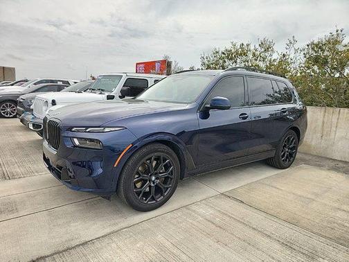 2023 BMW X7 xDrive40i