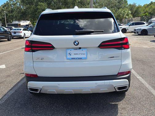 2026 BMW X5 sDrive40i