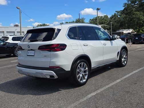 2026 BMW X5 sDrive40i