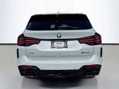 2023 BMW X3 M40i