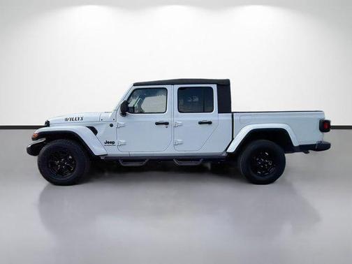 2022 Jeep Gladiator Sport