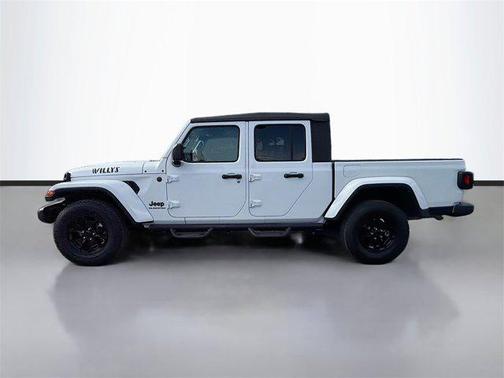2022 Jeep Gladiator Sport