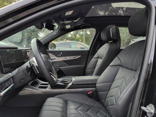 2025 BMW i7 eDrive50