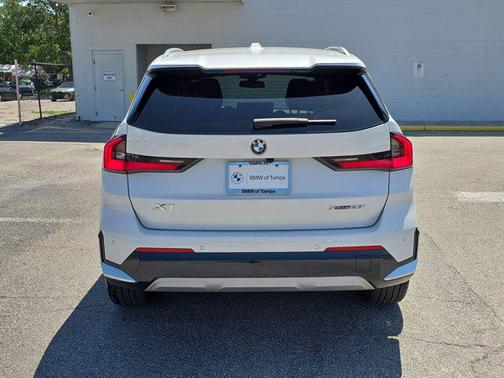 2024 BMW X1 xDrive28i