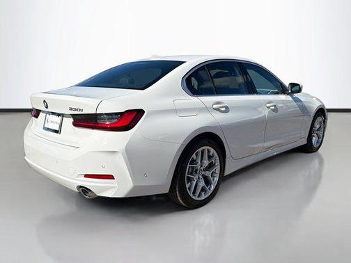 2026 BMW 330 xDrive NA