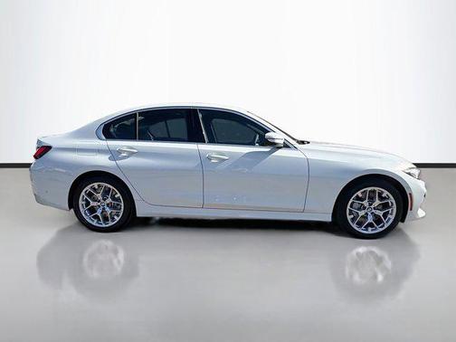 2026 BMW 330 xDrive NA
