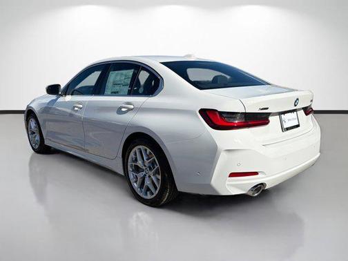 2026 BMW 330 xDrive NA
