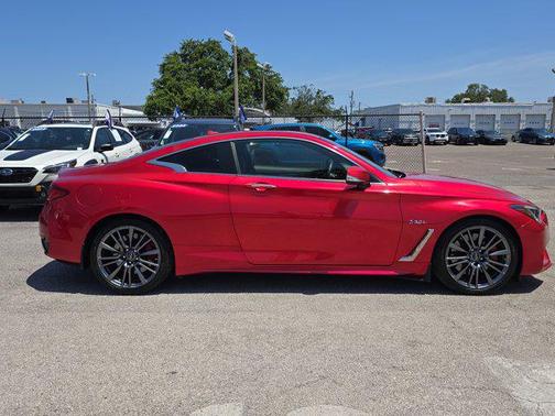 2017 INFINITI Q60 3.0t Red Sport 400
