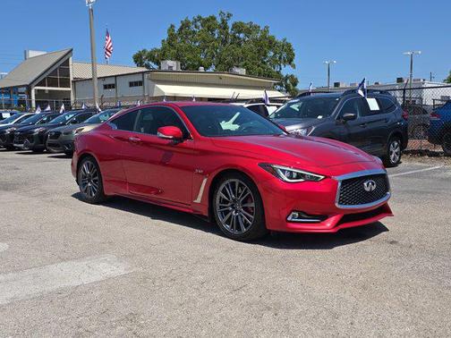 2017 INFINITI Q60 3.0t Red Sport 400