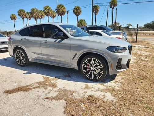 2023 BMW X4 M40i