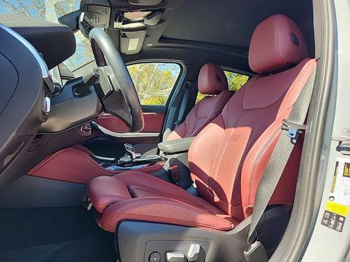 2023 BMW X4 M40i