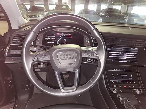 2023 Audi Q7 55 Premium Plus