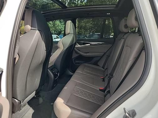 Alpine White 2022 BMW X3 M AWD