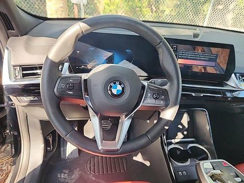 2025 BMW X2 xDrive28i