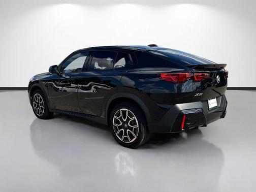 2025 BMW X2 xDrive28i