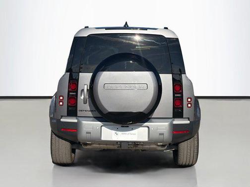 2024 Land Rover Defender 110 P300