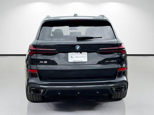 Black Sapphire Metallic 2026 BMW X5 PHEV xDrive50e