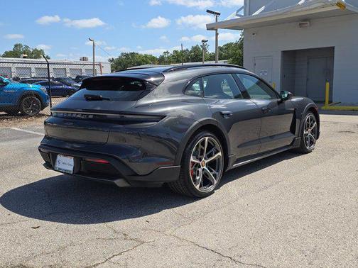 2024 Porsche Taycan Cross Turismo 4S