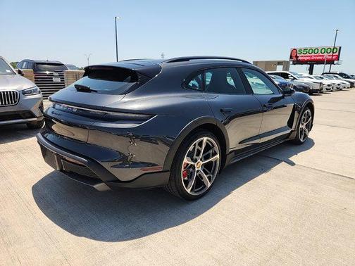 2024 Porsche Taycan Cross Turismo 4S