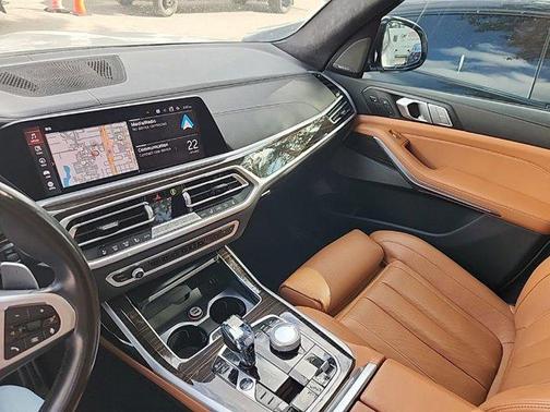 2021 BMW X7 xDrive40i