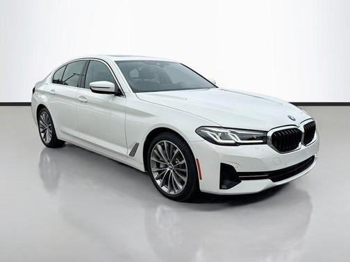 2022 BMW 540 i