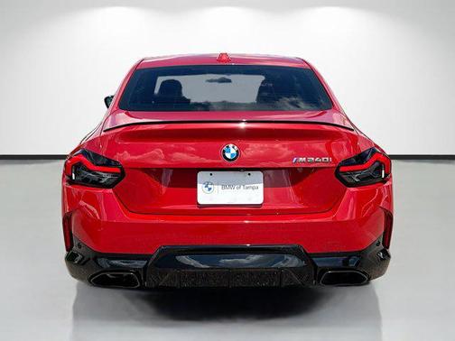 Melbourne Red Metallic 2024 BMW M240 i