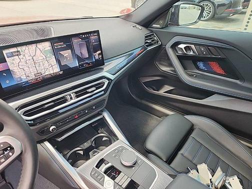 Melbourne Red Metallic 2024 BMW M240 i