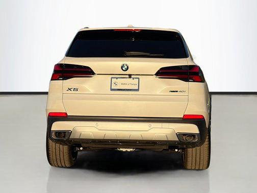 2026 BMW X5 sDrive40i