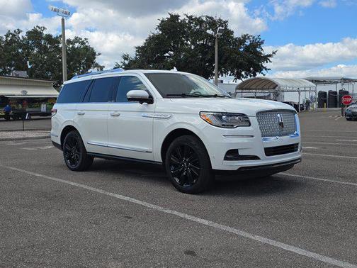 2022 Lincoln Navigator Reserve