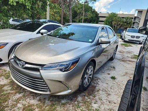 Creme Brulee 2017 Toyota Camry XLE