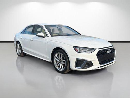 2021 Audi A4 45 S line Premium