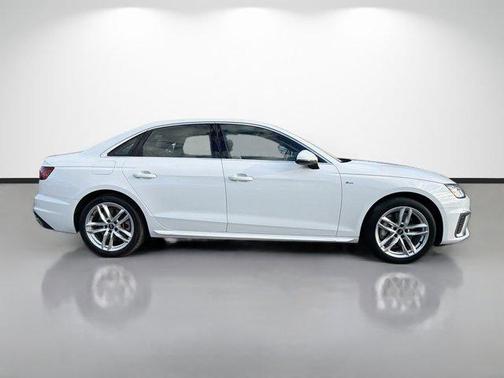 2021 Audi A4 45 S line Premium