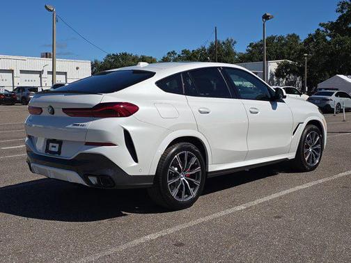 2026 BMW X6 xDrive40i