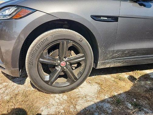 2018 Jaguar F-PACE 25t R-Sport