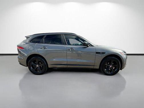 2018 Jaguar F-PACE 25t R-Sport