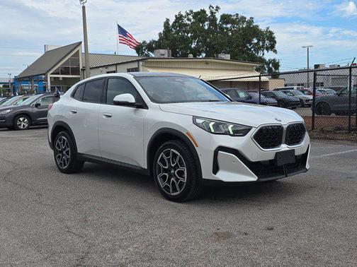 2025 BMW X2 xDrive28i
