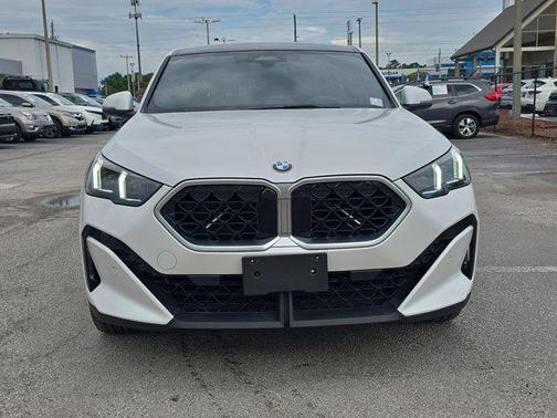 2025 BMW X2 xDrive28i