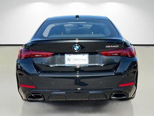 2026 BMW M440 i