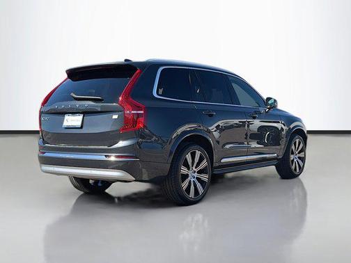 2022 Volvo XC90 Recharge Plug-In Hybrid T8 Inscription Expression 6 Passenger