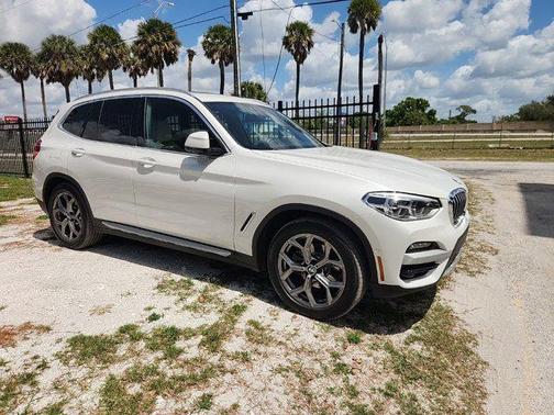 Mineral White Metallic 2021 BMW X3 sDrive30i