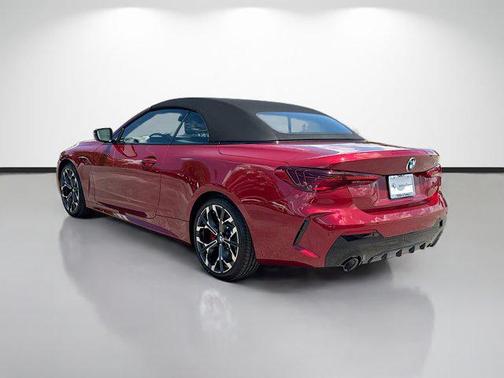 Vegas Red Metallic 2027 BMW 430 i