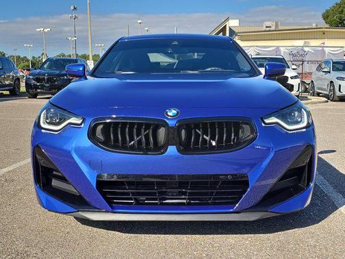 2024 BMW 230 230i