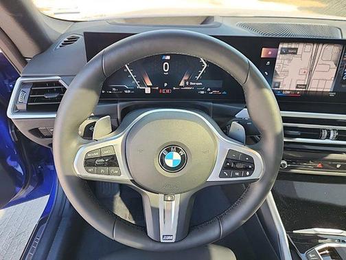 2024 BMW 230 230i
