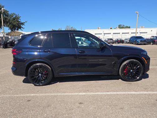 2026 BMW X5 M60i