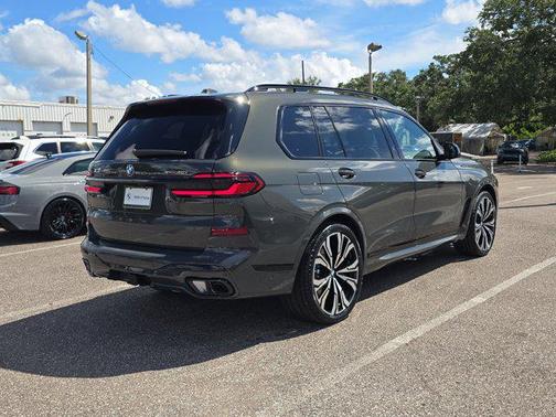 2026 BMW X7 xDrive40i