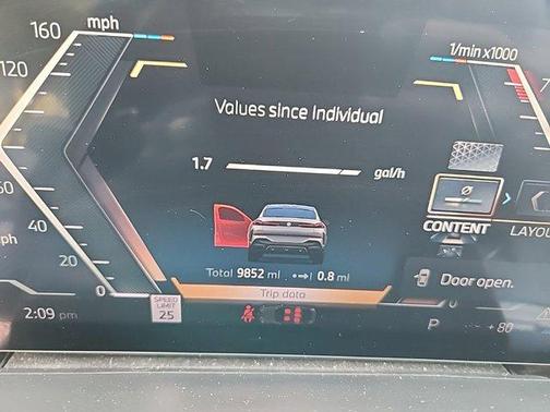 2025 BMW X6 xDrive40i