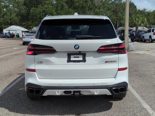 2024 BMW X5 M60i