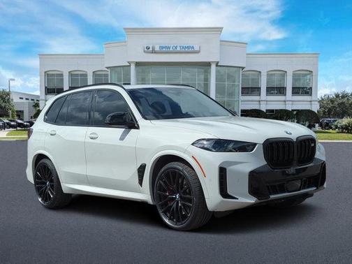 2024 BMW X5 M60i