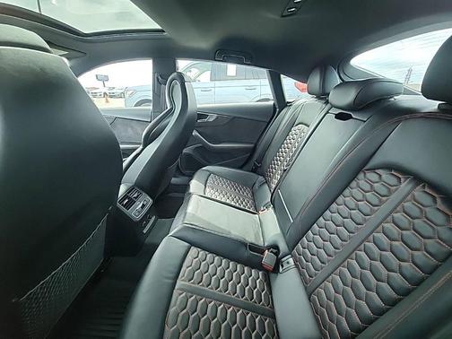 Glacier White Metallic 2021 Audi RS 5 2.9T